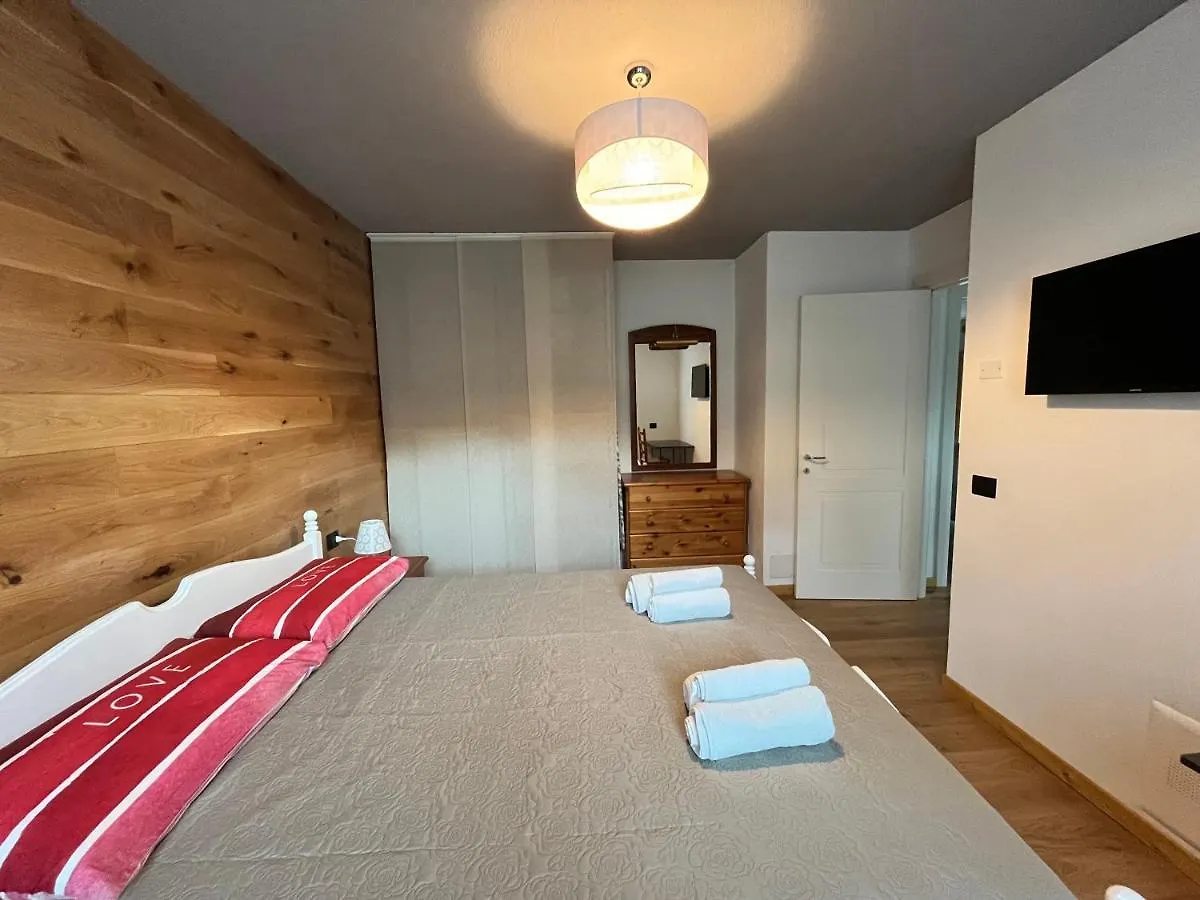 Baitel De Sot E Sura - Appartamenti Gromo Apartment